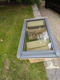Střešní okno Velux FK06 celodřevěné 66x118mm
