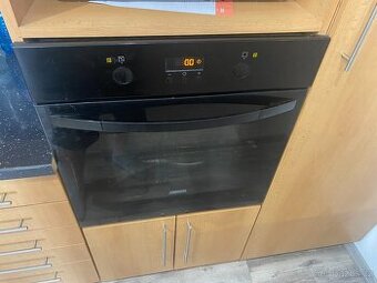 Indukční deska a trouba SET ZANUSSI ZOB35702BV ZEL6640FBA