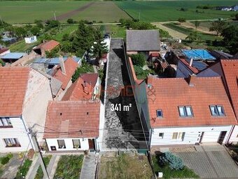 Stavební pozemek Šakvice - 1