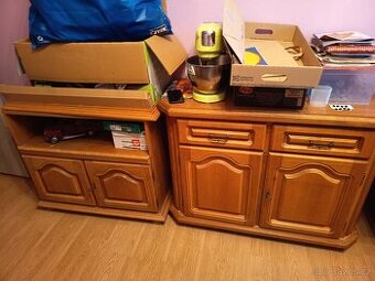 Rustikální komoda malá