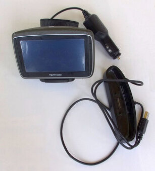 Navigace do auta Tomtom Go 950