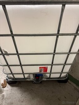Prodám ibc nádrž 1000l
