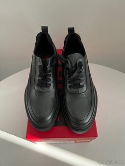 Nové kožené pánské boty HUGO BOSS v. 43