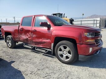 Chevrolet Silverado 1500 LT 2018 –  pickup 5.3L V8 a 4×4