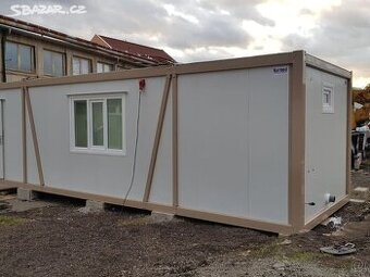 Obytný/kancelářský/skladový kontejner o rozměru 3 x 8 m