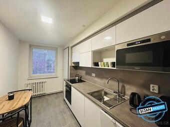 Prodej bytu 4+1 90 m² s garáží, Krnov - Pod Cvilínem
