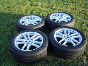 4 XLETNÍ HLINÍKOVÁ KOLA ŠKODA OCTAVIA SCOUT, YETI 225/50 R17