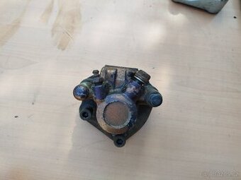 Přední Brzdový třmen Kawasaki KMX 125