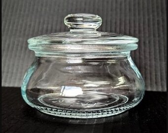 Skleněné dózy s těsnícím víčkem