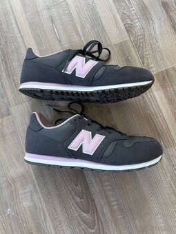 Divci tenisky New Balance 37