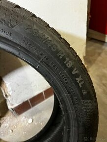 Zimní pneumatiky 235/45R18 - 1