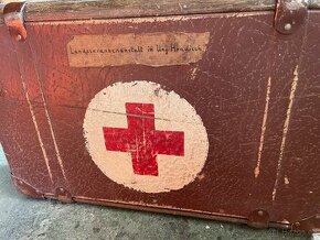 Válečný zdravotnický kufr