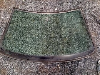 Čelní okno Golf Iv