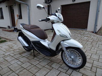 Piaggio Beverly 300 - 2011