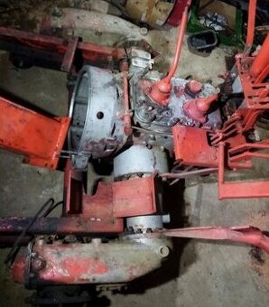 Traktor Rs-09 Gt-124 Rs 09 Rs09 převodovka, před. Náprava