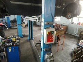 Dvousloupý Automobilový zvedák 4.tuny