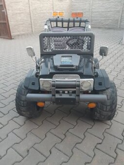 Prodám dětské auto Peg Perego