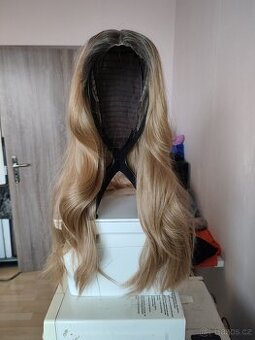 Nová plavá blond Lacefront paruka s přirozeným odrostem