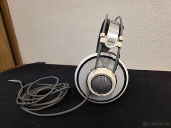 AKG K 701