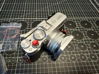 Fuji Film X100V