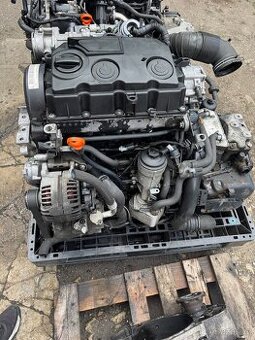 PRODÁM MOTOR BMM 2.0 TDI 103 KW S DSG PŘEVODOVKA