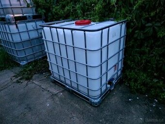 Prodám IBC barel na vodu 1000l