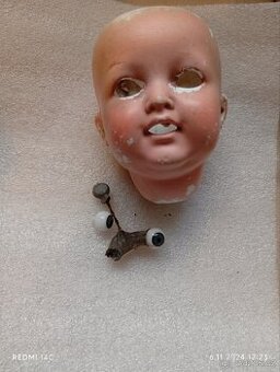 Německo - porcelanova hlava  a oči panenky