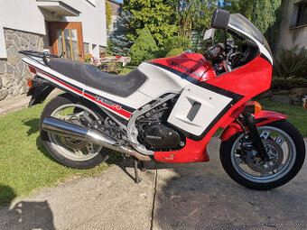 Honda VF 500
