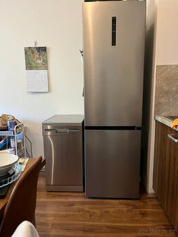 Lednice Gorenje NRC6204SXL4