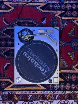 Profesionální gramofon Technics SL-1210 MK3D z Japonska
