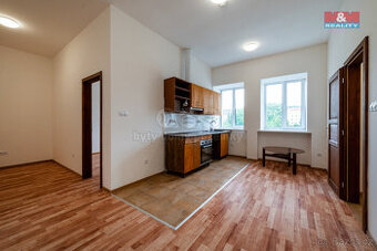 Pronájem bytu 2+kk, 46 m², Luby, ul. Revoluční