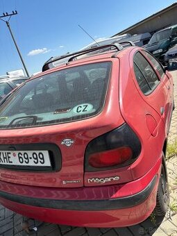 Renault megan 1.6 benzin