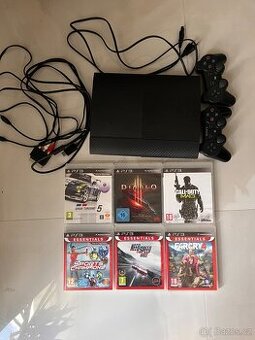PS3, dva ovladače + 6 her
