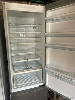 Lednice s mrazákem BOSCH