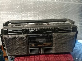 Prodám radiomagnetofon Sharp WQ-T234