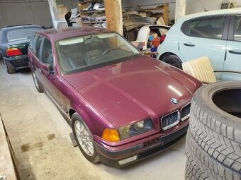 BMW E36/ 328i plná výbava