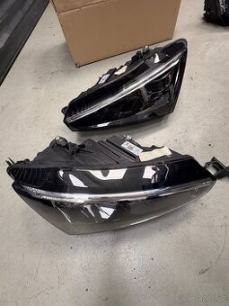 Škoda Scala přední Led světlo