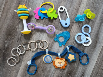 Kousátka a hračky pro miminko