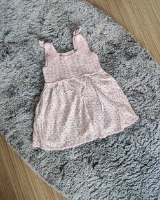 Krásné šatičky 98-104