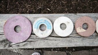 BRUSNÝ KOTOUČ různé druhy i samostatně