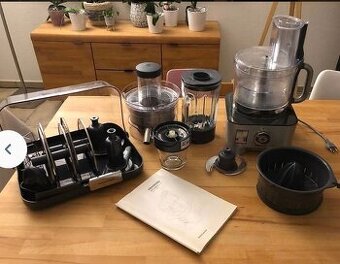 KUCHYŇSKÝ ROBOT KENWOOD MULTI PRO