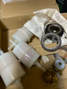 Spojkové ložisko, plovák atd. Škoda Favorit/Felicie