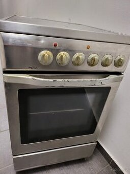 Sklokeramický sporák Mora, nerez