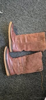 Vysoké kozačky s beránkem