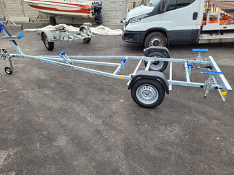 LODNI PRIVES TPV-BOCKMANN 750KG SKLADEM KVALITNI