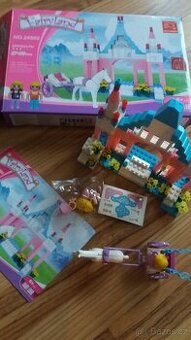 Lego Fairyland 24502 Zámek s koněm Ausini pro 6+ NOVÁ