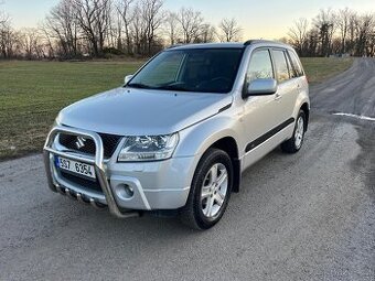 SUZUKI GRAND VITARA II 1,9DDIS 95kw 4x4 MANUAL 1. MAJITEL CZ