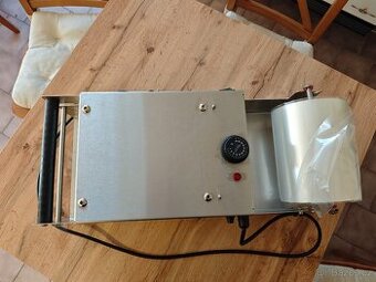 Zastavovací stroj pro gastronomii