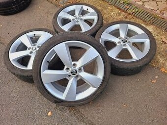 Alu kola 17" Skoda Camelot 5x100 s pneu 215/40R17