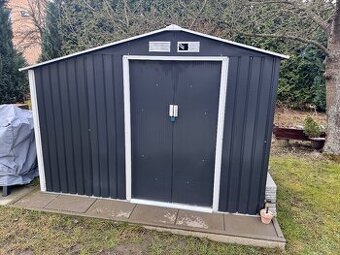 Plechový zahradní domek